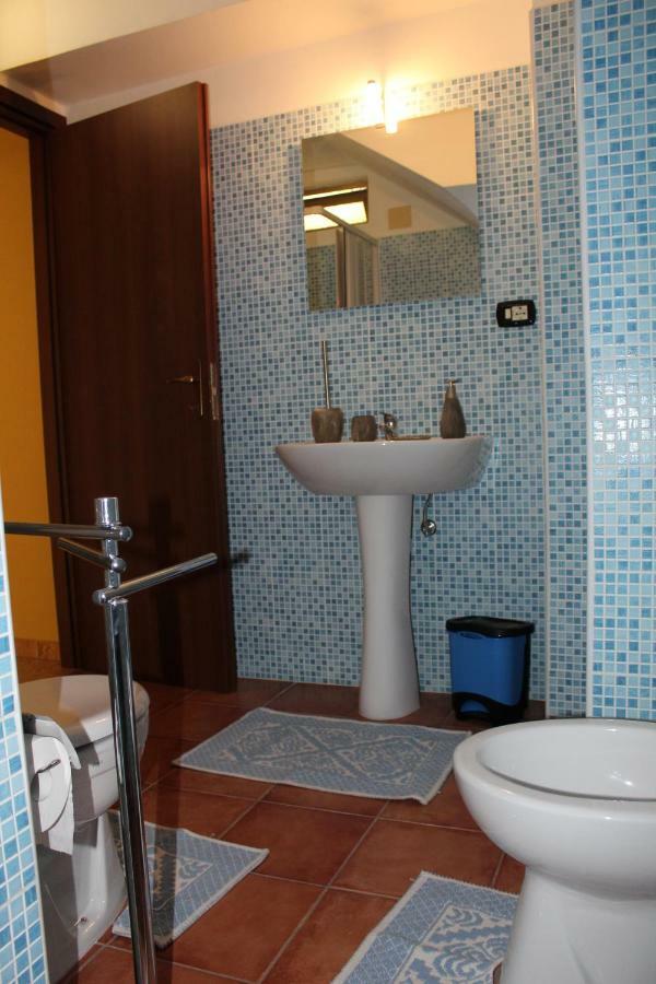 Su Campanile Hotel Baunei Bagian luar foto